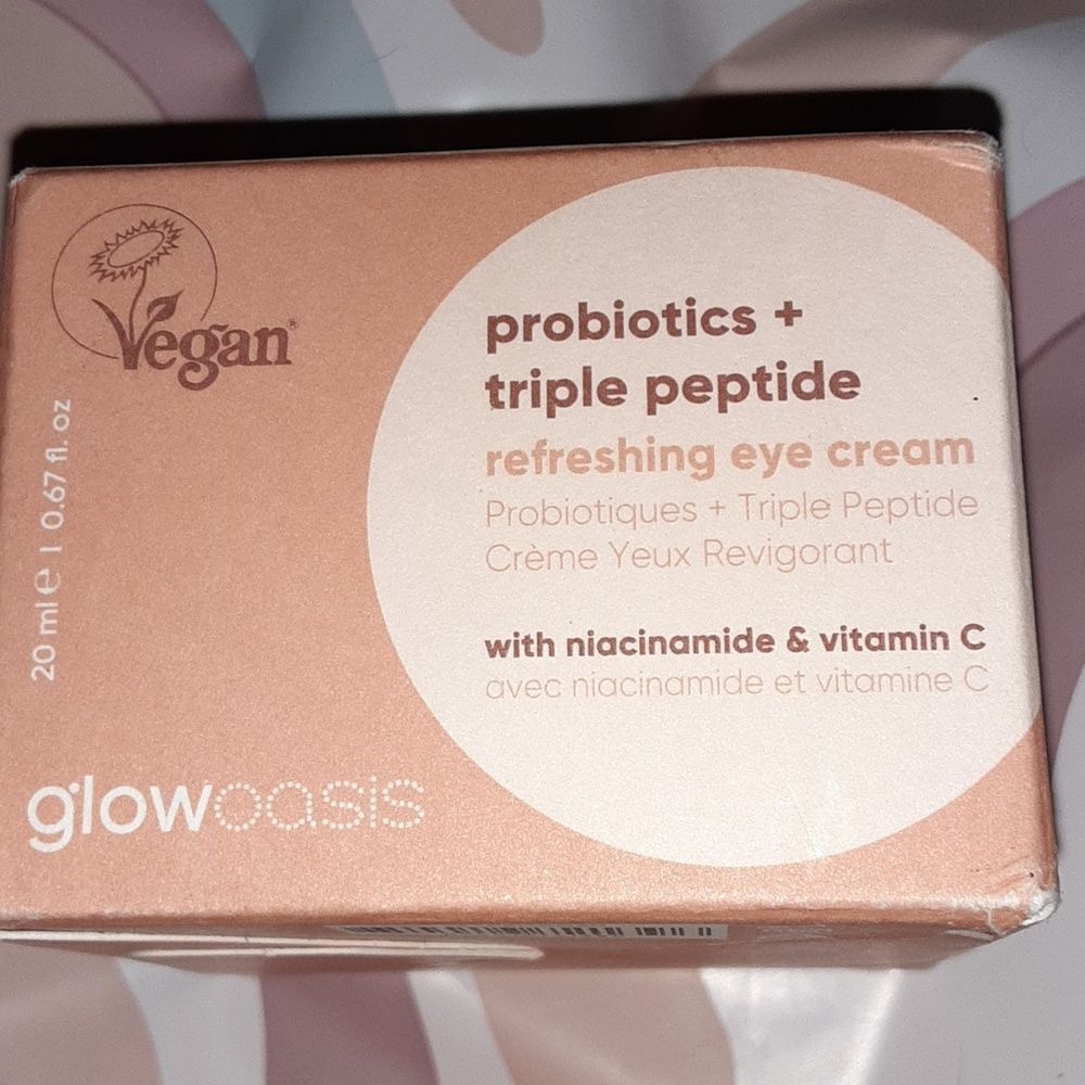 NEW Eye Cream Glow Oasis Refreshing 0.67 oz Probiotic Triple Peptide Vegan